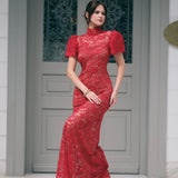 Kısa Kollu Dantelli Uzun Kırmızı Elbise