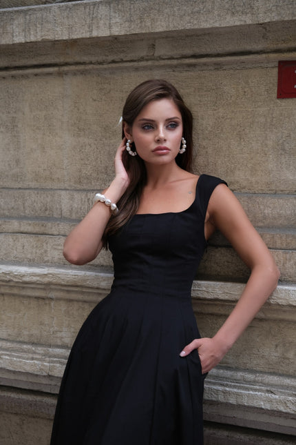 Laulei Luna Midi Siyah Elbise